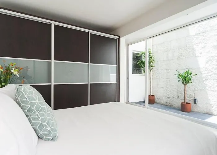Condesa Amsterdam 103 Sunny 1bed 1bath On Amsterdam Av